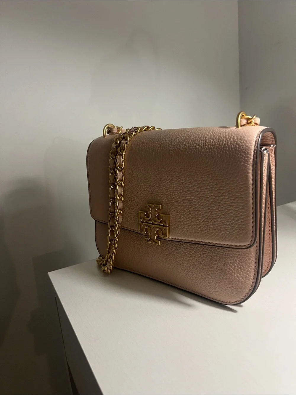 Tory burch Britten pink pebbles leather shoulder bag